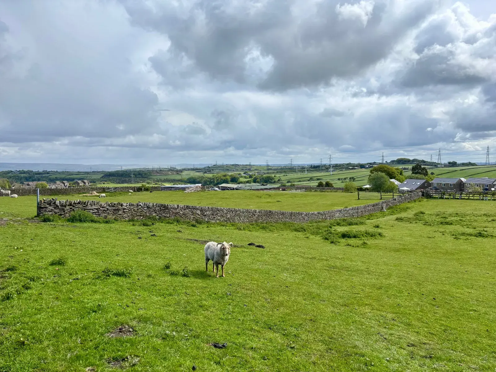 4-acre Equestrian Property in Denholme, West Yorkshire